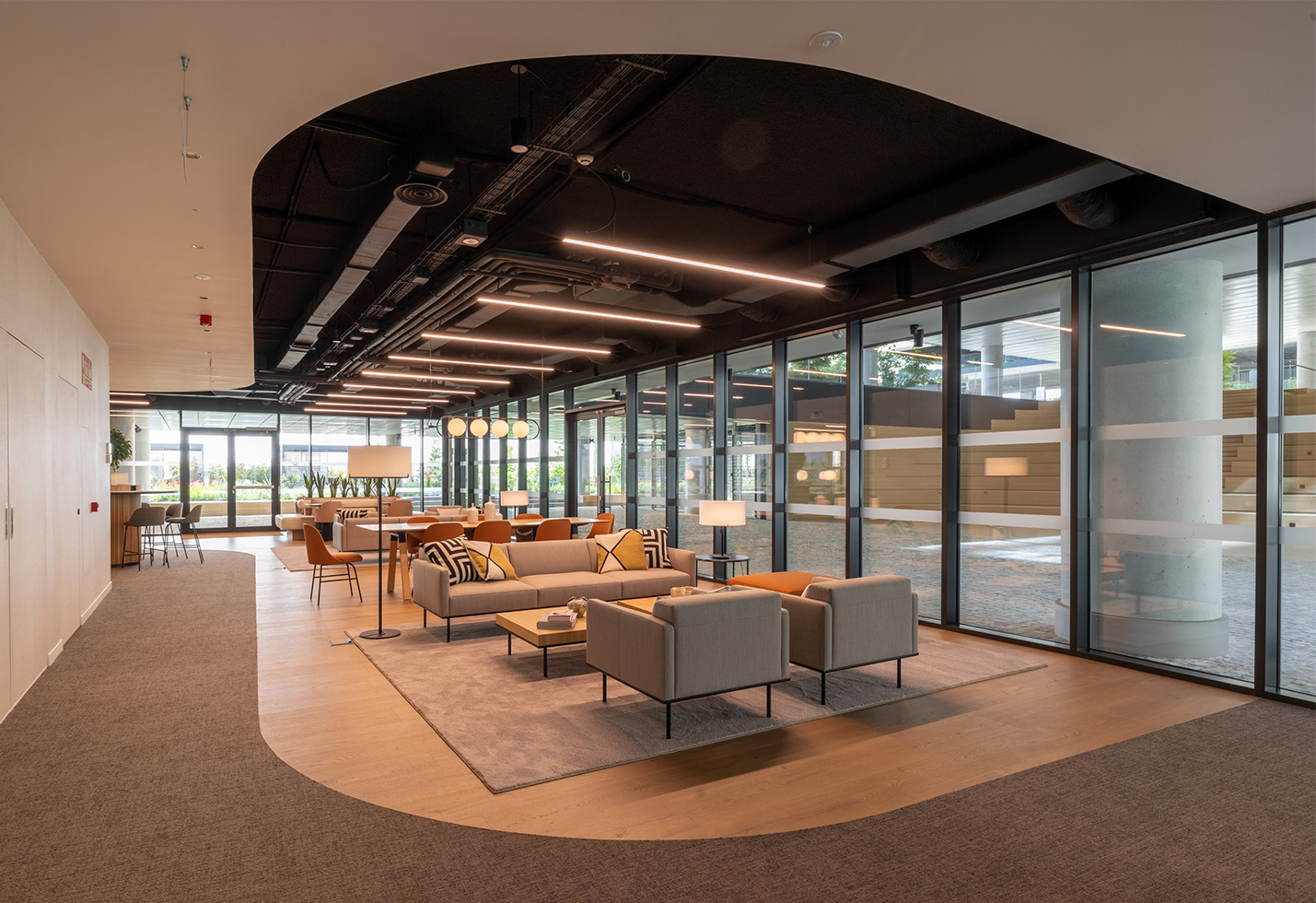 Edificio skylight 14